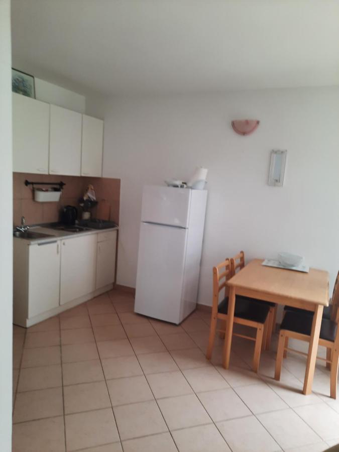Apartments Juric - Zablaće 部屋 写真